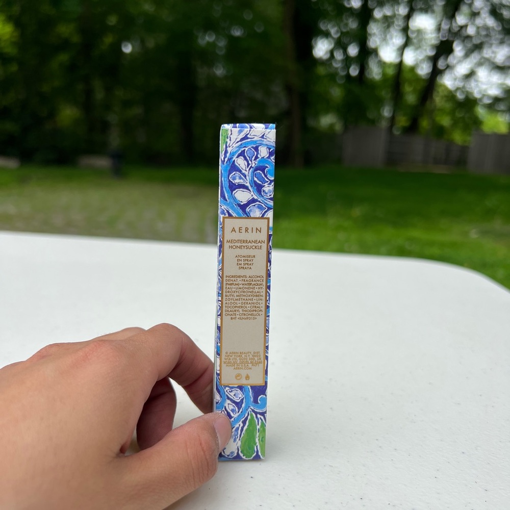 Aerin Mediterranean Honeysuckle Travel Spray - Picture 2 of 2